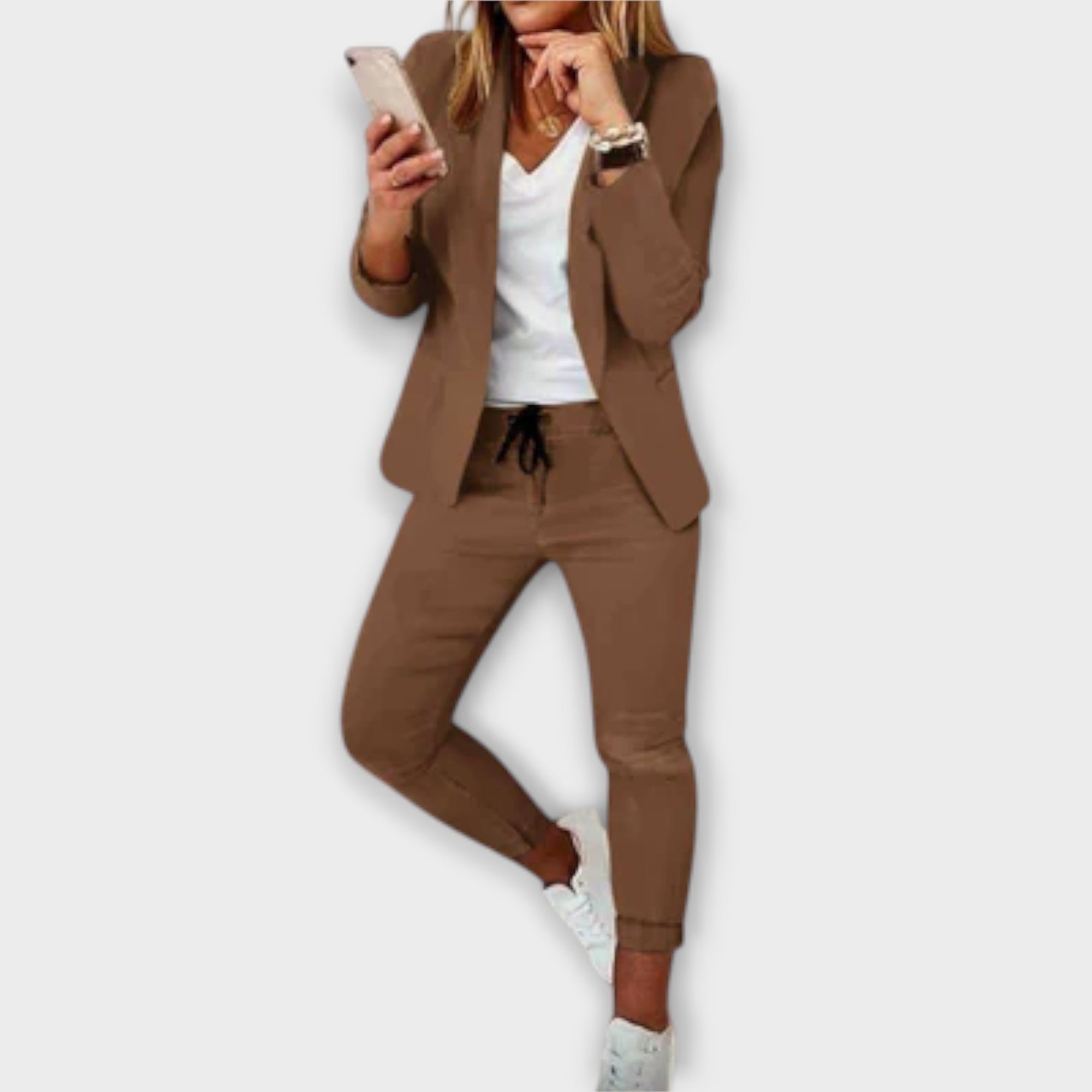 Amalina - Elegantni i udoban blazer set
