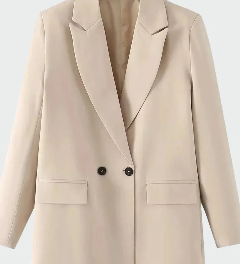 Oversized sako s modernom linijom