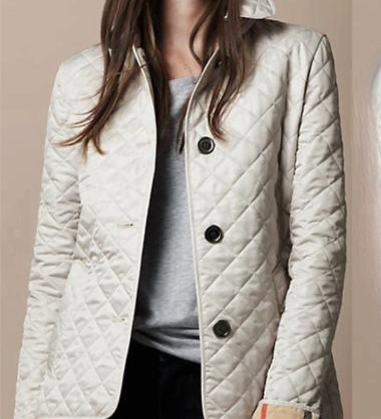 Elkie - Elegantes Seidenjackett